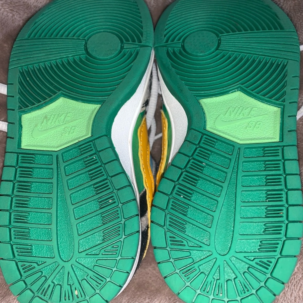 Ben & Jerry's x Nike Dunk Low SB 'Chunky Dunky' SIZE 11C Pre-Schooler - Picture 5 of 7